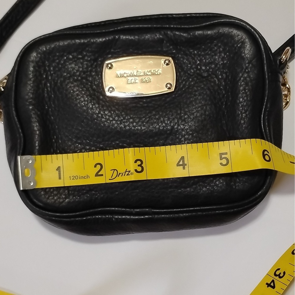 Michael Kors Black Small Pebbled Leather Camera Crossbody Bag, Gold Chain - Picture 5 of 10